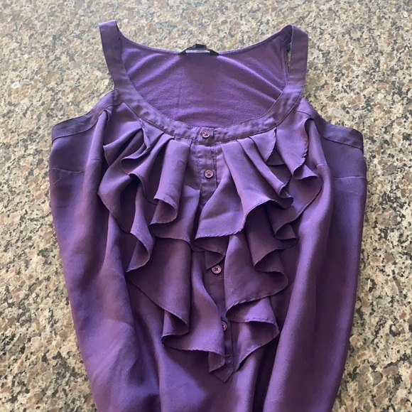 EXPRESS Purple ruffle front cami SZ S - Picture 2 of 3